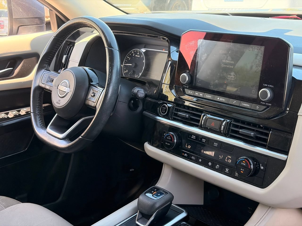 Certified 2022 Nissan Pathfinder SV FWD image 13
