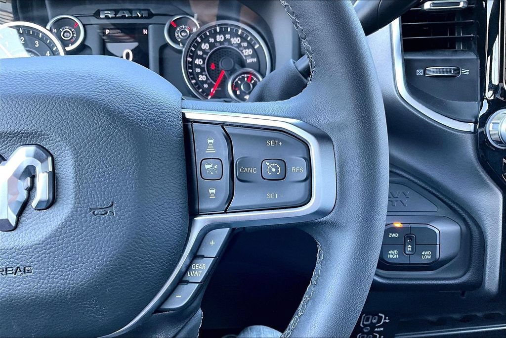 Certified 2026 RAM 2500 Big Horn AWD/4WD image 7