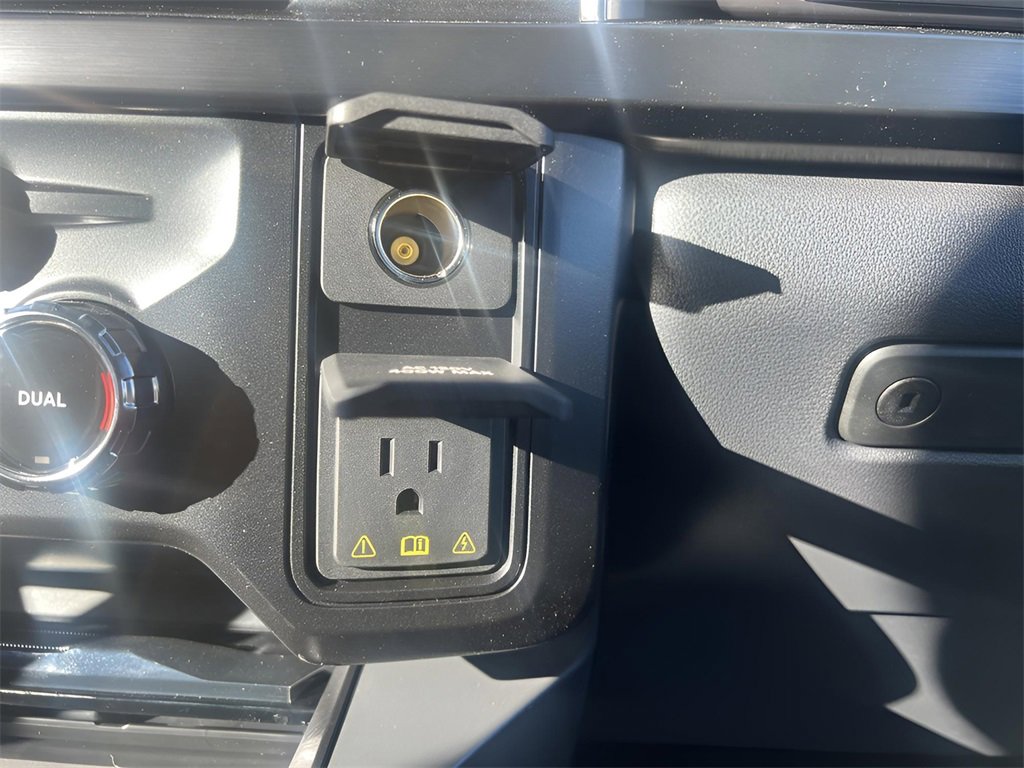 New 2026 Ford F350 Lariat image 37