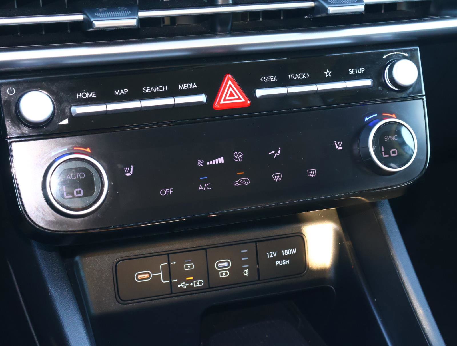 Certified 2025 Hyundai Tucson SEL image 29