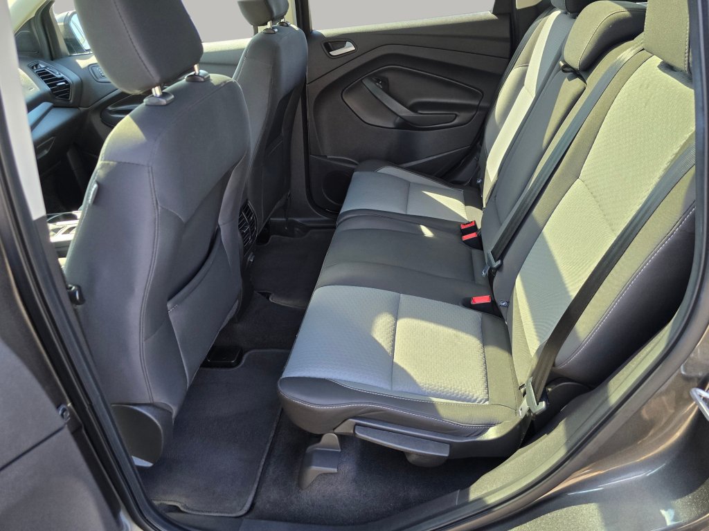 Used 2018 Ford Escape SE FWD image 25