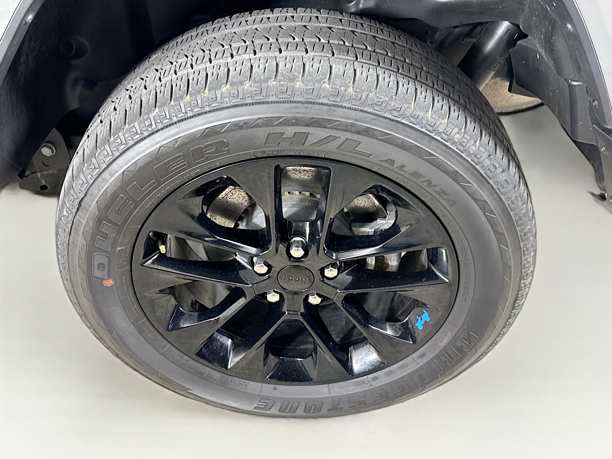 Used 2023 Jeep Wrangler Unlimited Sahara w/ Cold Weather Group image 14