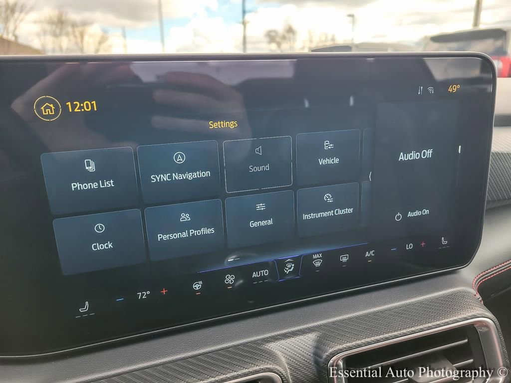 Used 2025 Ford Mustang Premium image 13