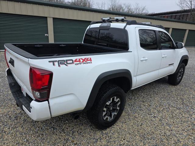 Certified 2019 Toyota Tacoma TRD Off-Road w/ Technology Package AWD/4WD image 7