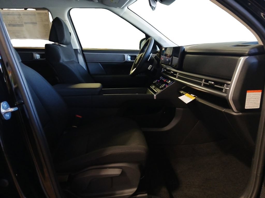 New 2026 Hyundai Santa Fe SE FWD image 15