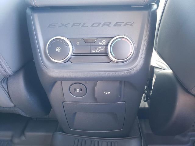 New 2025 Ford Explorer Active w/ Active Comfort Package image 27
