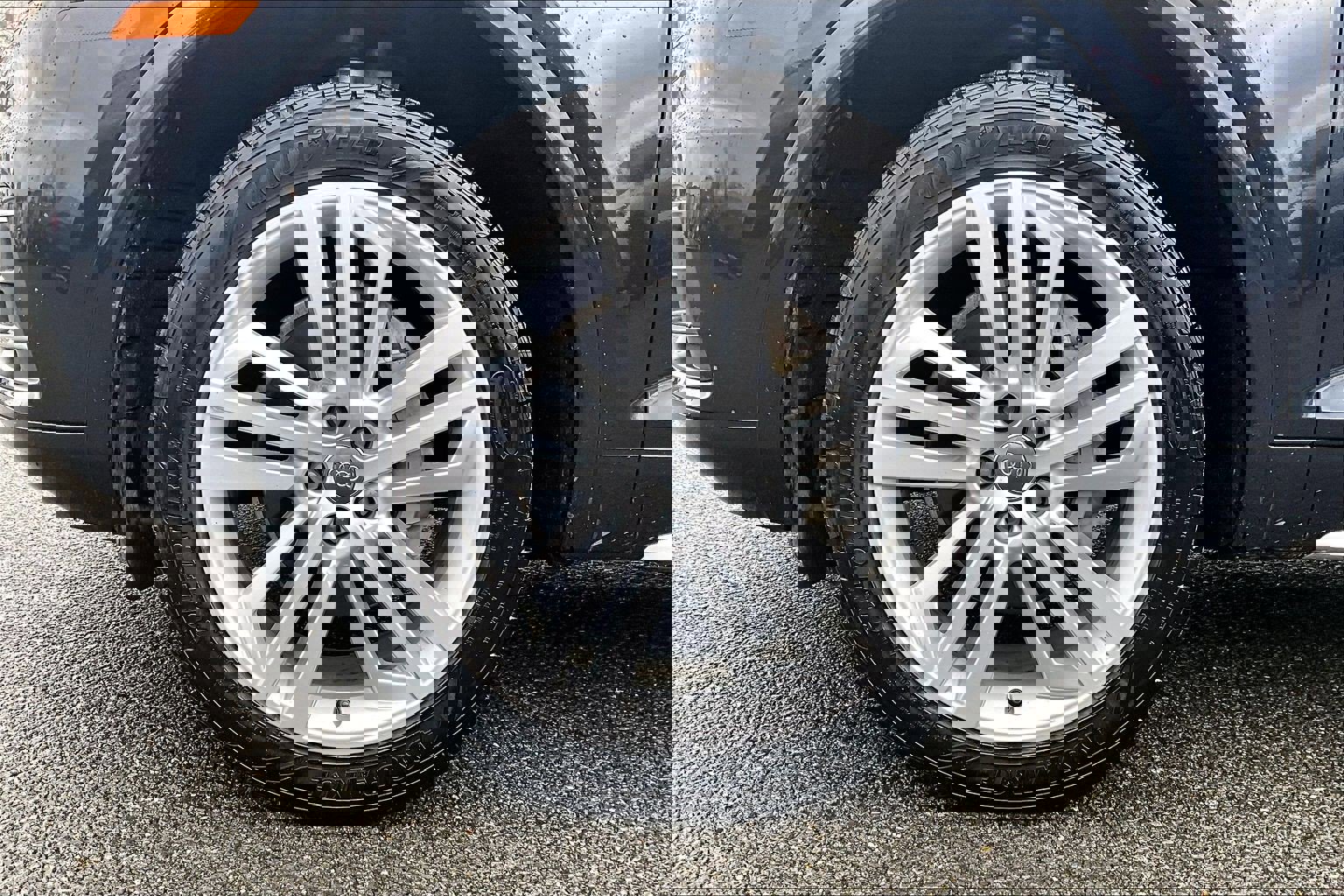 Used 2020 Audi Q5 2.0T Premium Plus w/ Premium Plus Package image 9