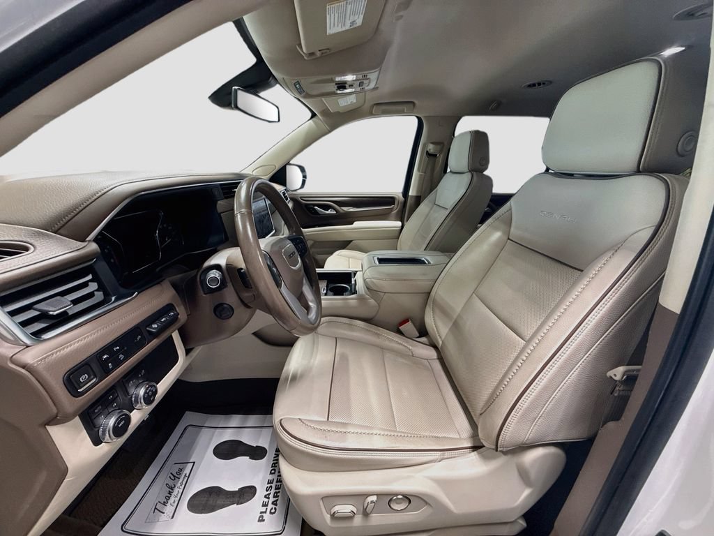 Used 2021 GMC Yukon XL Denali AWD/4WD image 22