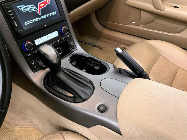 Used 2007 Chevrolet Corvette Convertible w/ Preferred Equipment Group RWD image 17