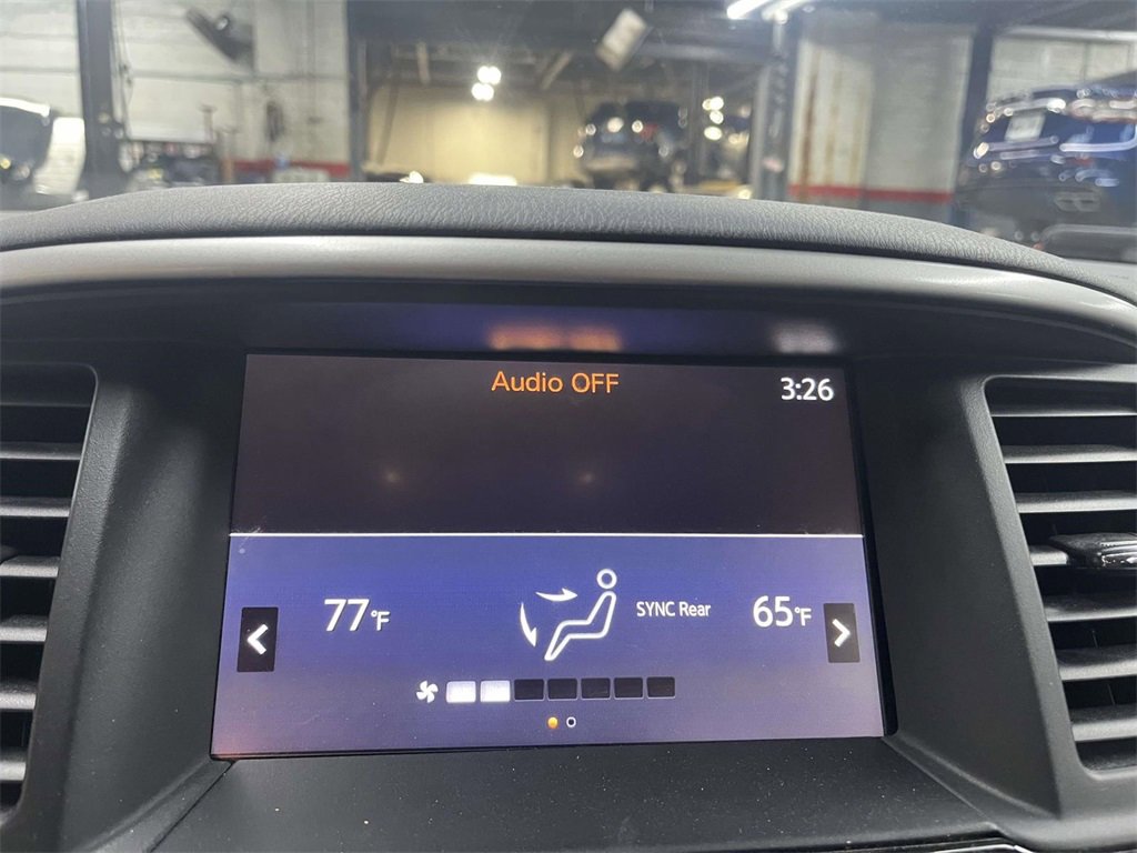 Used 2019 Nissan Pathfinder S image 19