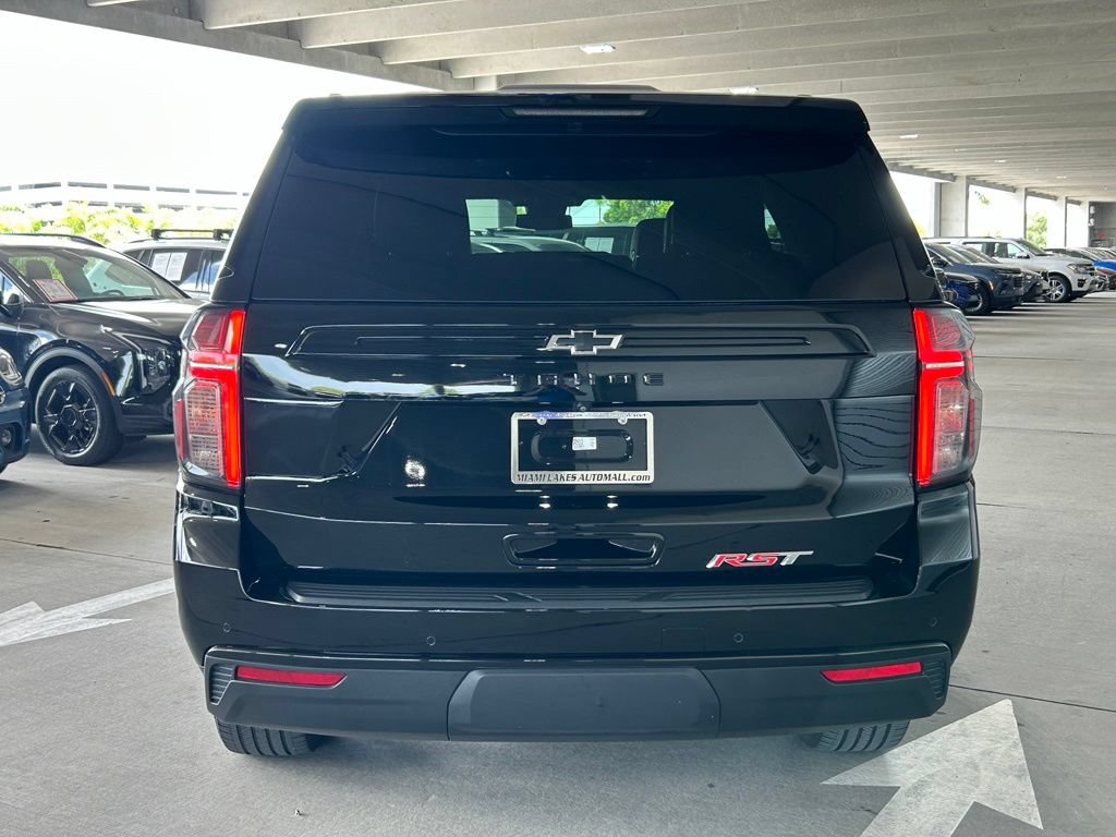Used 2023 Chevrolet Tahoe RST RWD image 4