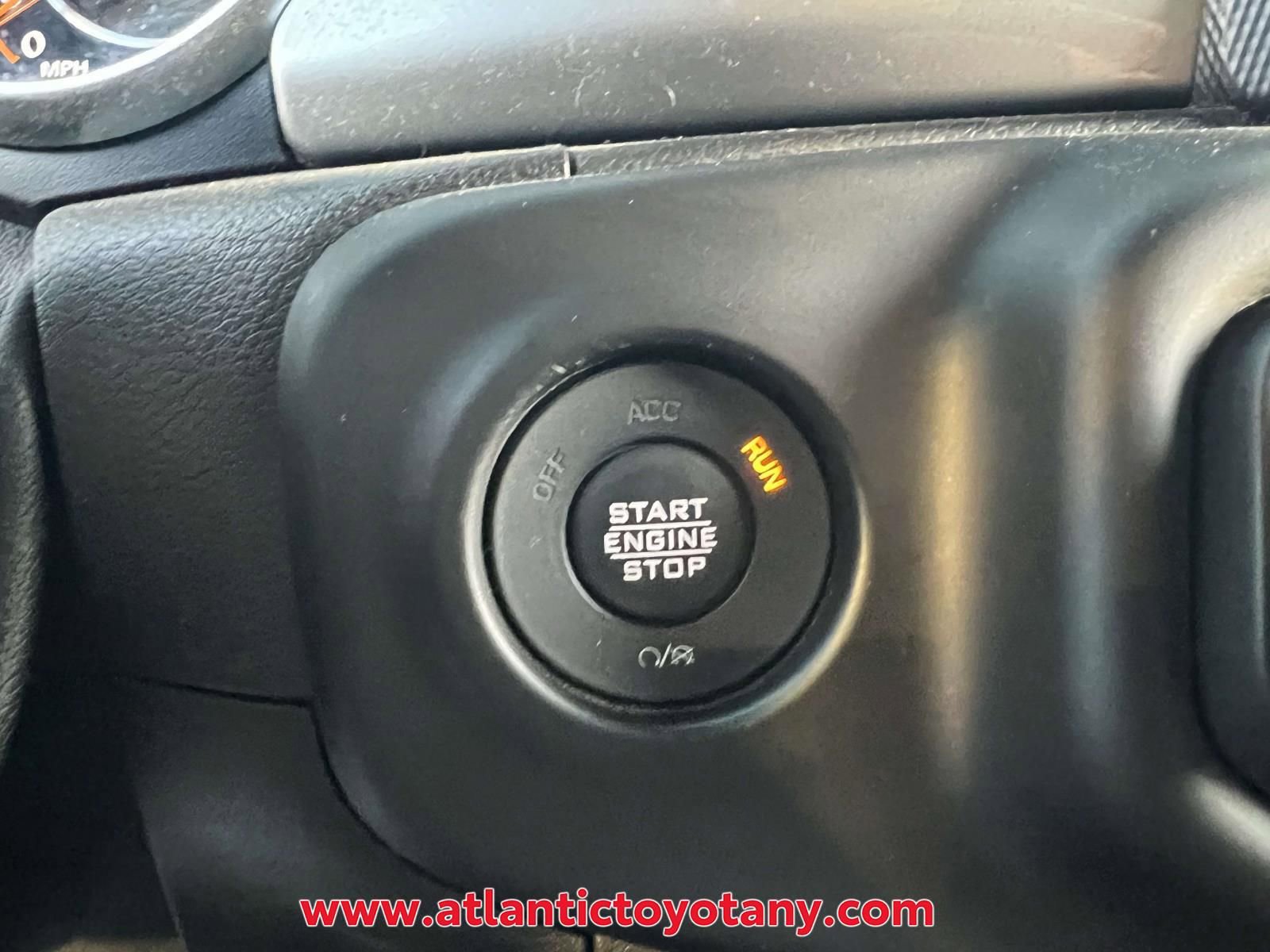Used 2021 Jeep Wrangler Unlimited Sahara w/ Safety Group image 22