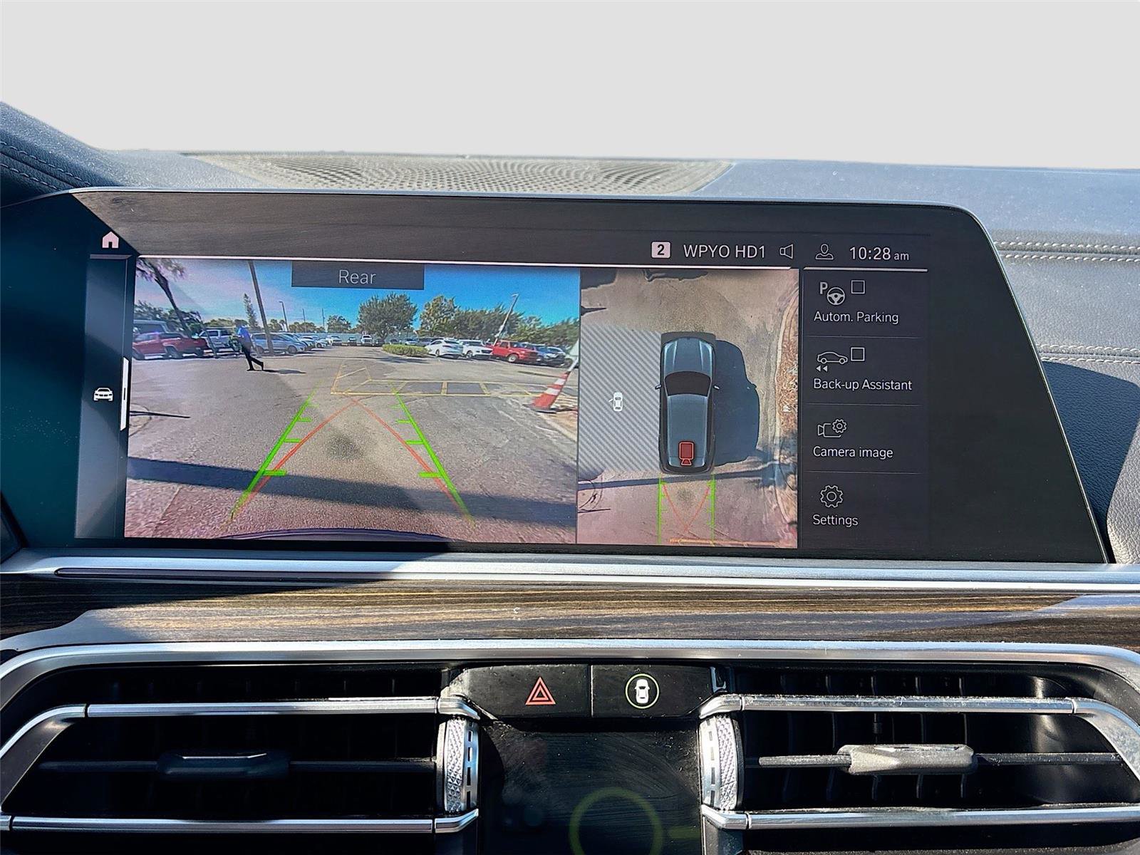 Used 2020 BMW X5 xDrive40i w/ Premium Package image 15