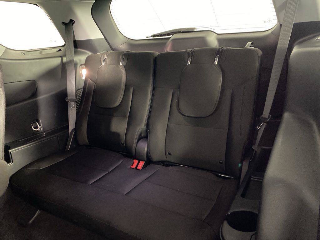 Used 2023 Ford Explorer XLT AWD/4WD image 12