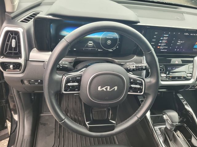 Used 2023 Kia Sorento SX image 30