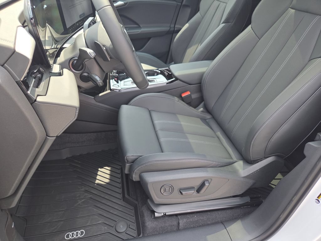 New 2027 Audi Q6 e-tron Prestige AWD/4WD image 6