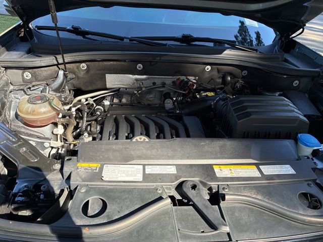 Used 2021 Volkswagen Atlas SEL Premium image 19