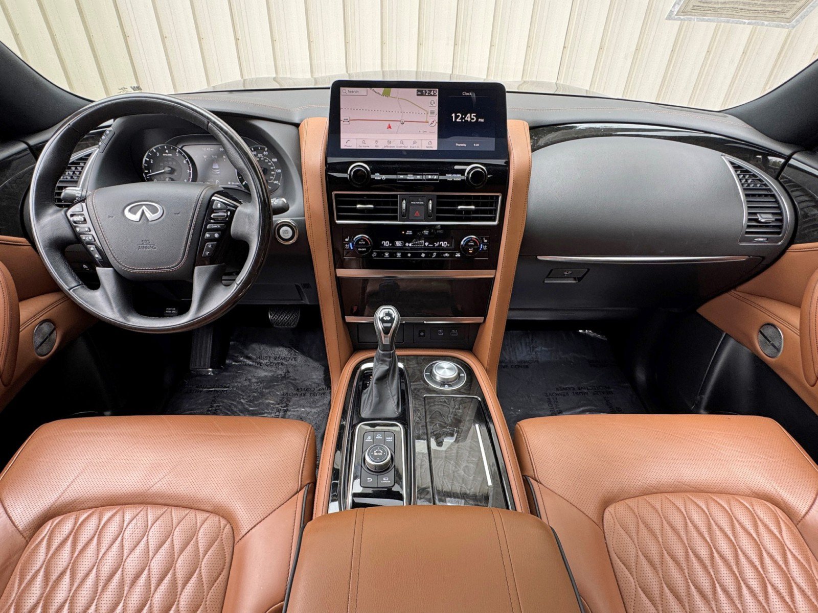 Used 2022 INFINITI QX80 Sensory w/ All-Season Package AWD/4WD image 12