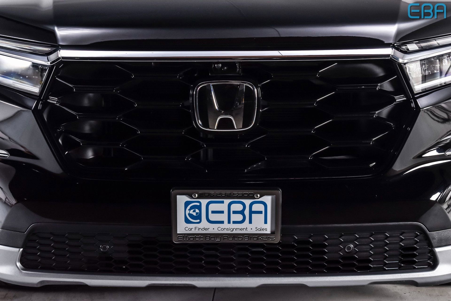 Used 2025 Honda Pilot Elite image 9