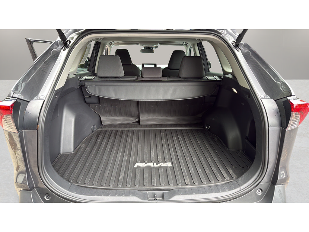 Used 2024 Toyota RAV4 XLE w/ Convenience Package AWD/4WD image 19