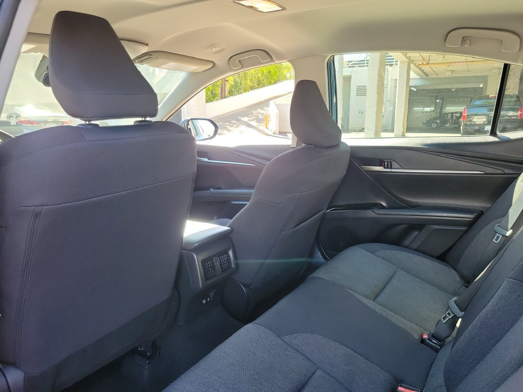 Used 2025 Toyota Camry LE FWD image 15
