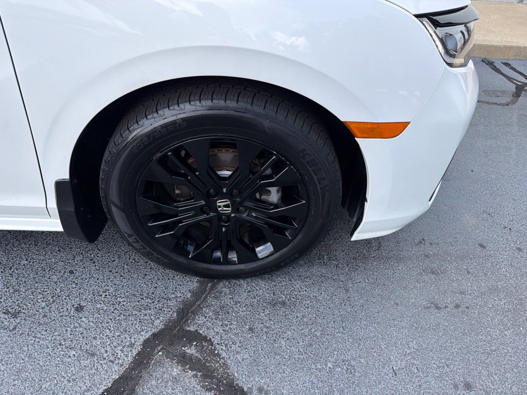Used 2025 Honda Odyssey Sport-L image 16