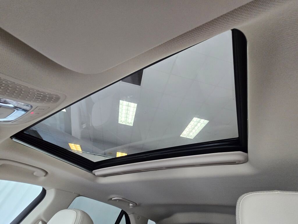 Certified 2025 Mercedes-Benz GLE 350 4MATIC image 48