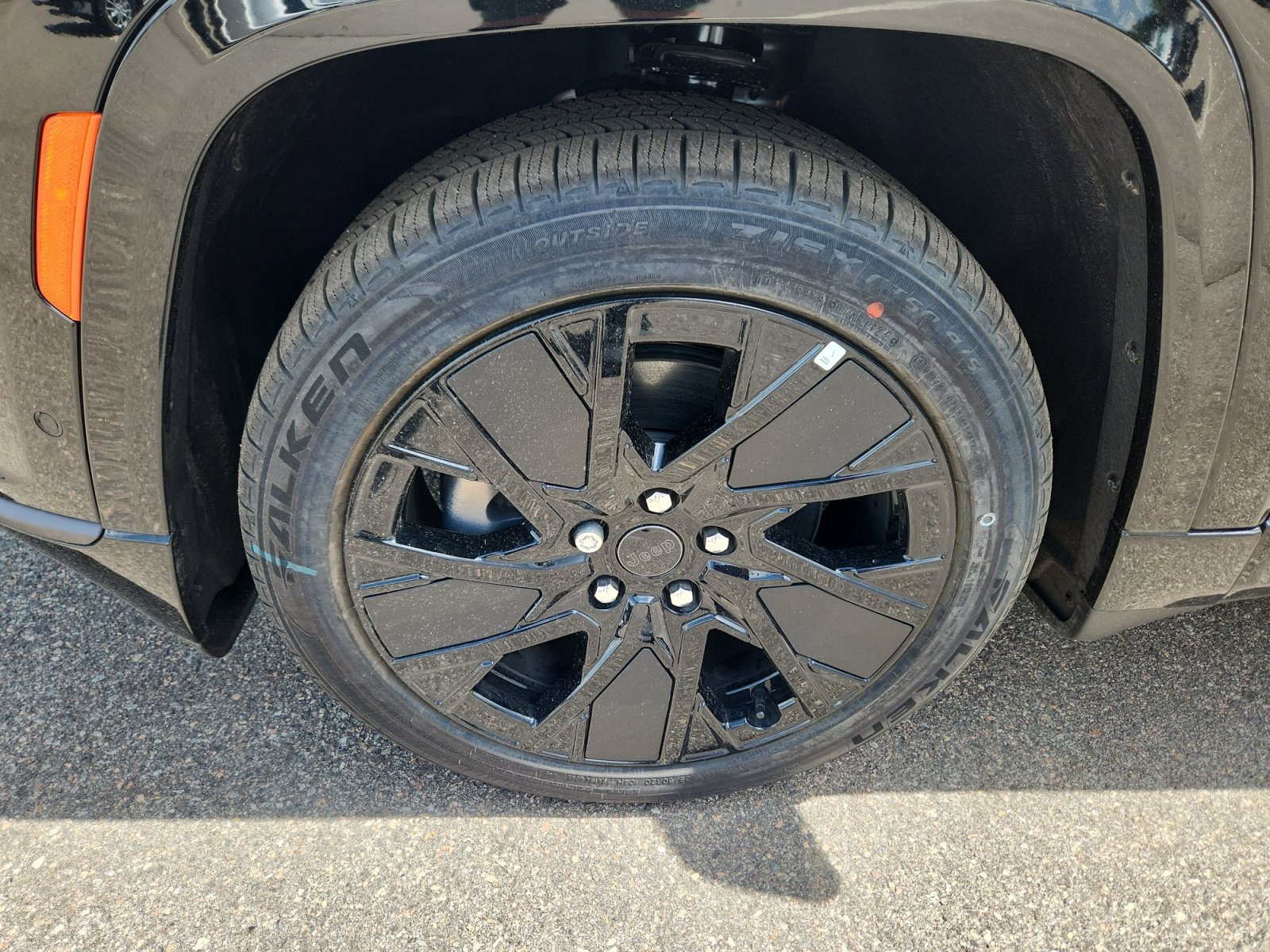 New 2025 Jeep Wagoneer S Launch Edition image 27