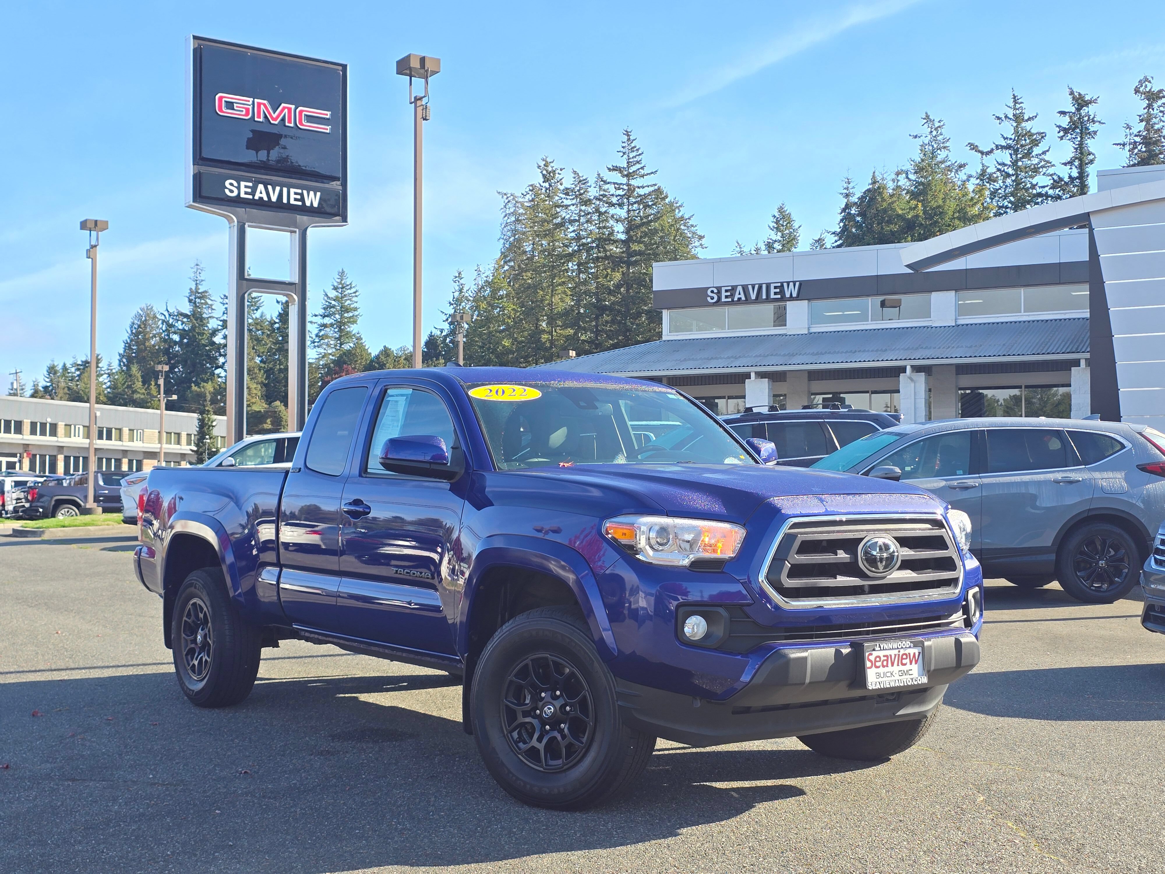 Used 2022 Toyota Tacoma SR5 w/ Black Out Package (TMS)