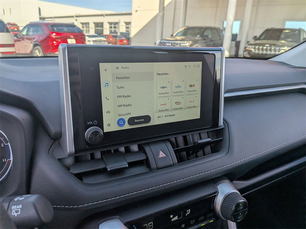 Used 2025 Toyota RAV4 XLE image 17