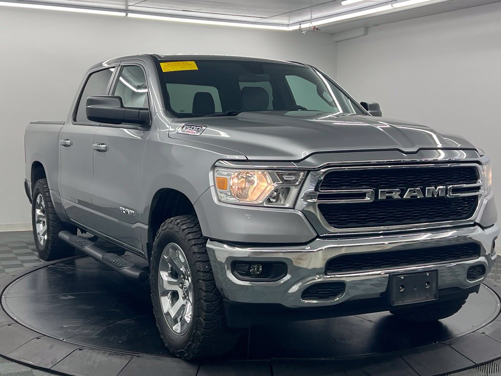 Used 2022 RAM 1500 Big Horn AWD/4WD image 3