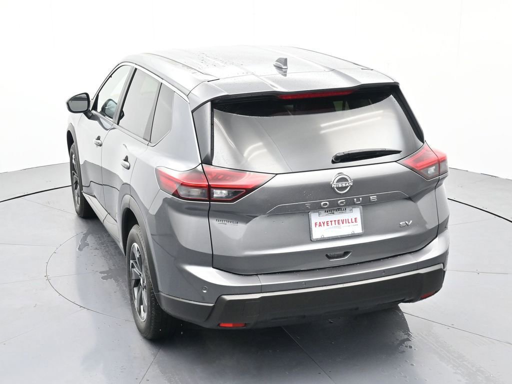 Used 2024 Nissan Rogue SV image 28