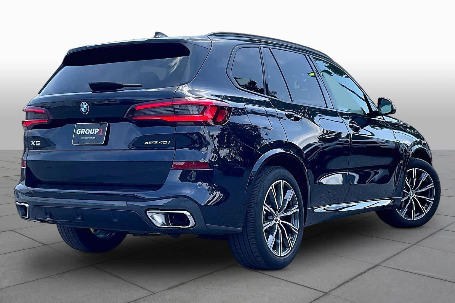 Used 2023 BMW X5 xDrive40i w/ Executive Package AWD/4WD image 12