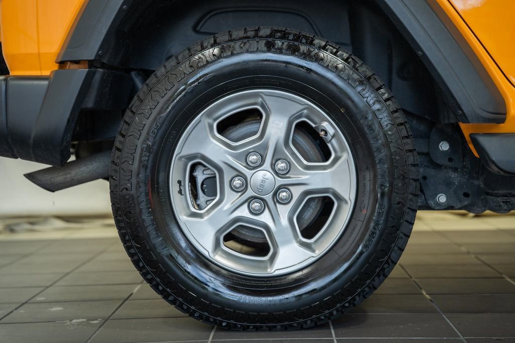 Used 2021 Jeep Wrangler Unlimited Sport AWD/4WD image 21