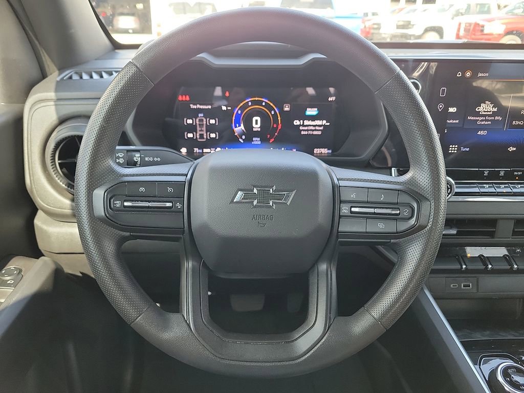 Used 2024 Chevrolet Colorado Trail Boss AWD/4WD image 19