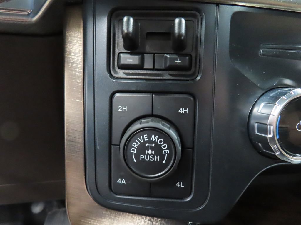 Used 2025 Ford F150 King Ranch image 54