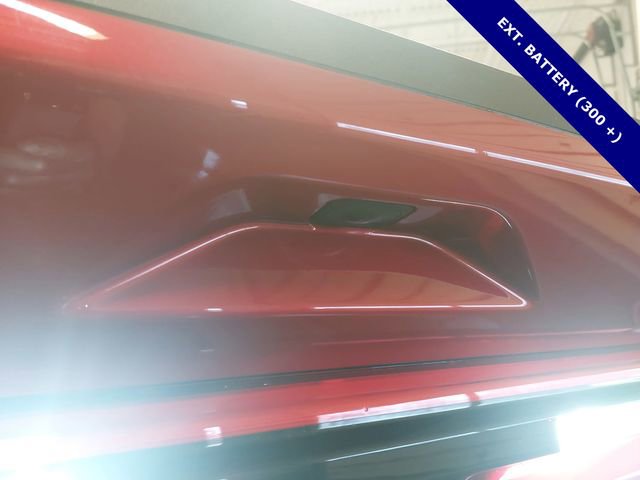 Certified 2025 Ford F150 Lightning Lariat w/ Max Trailer Tow Package image 13