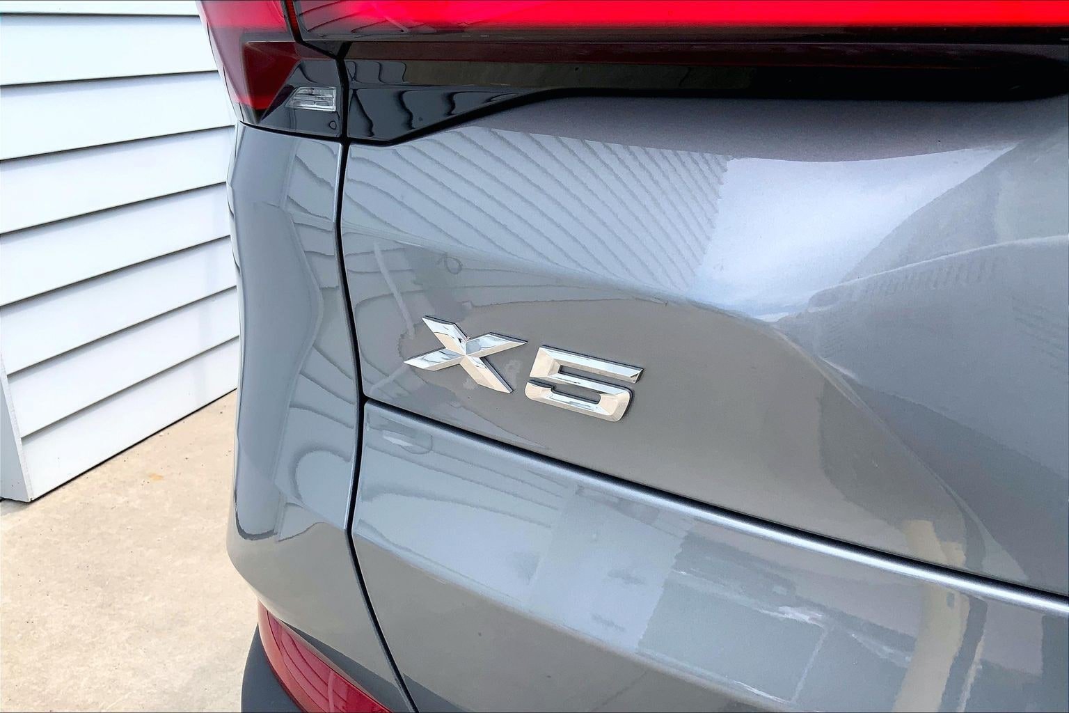 Used 2024 BMW X5 xDrive50e w/ Premium Package AWD/4WD image 20