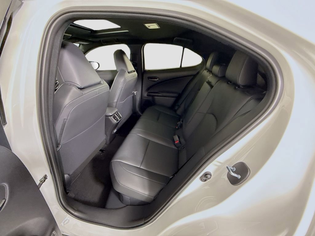 New 2026 Lexus UX 300h AWD image 22