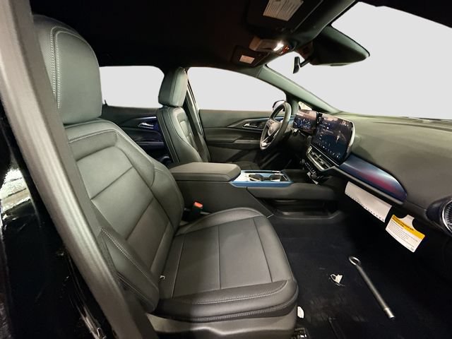 New 2026 Chevrolet Equinox EV LT AWD/4WD image 28