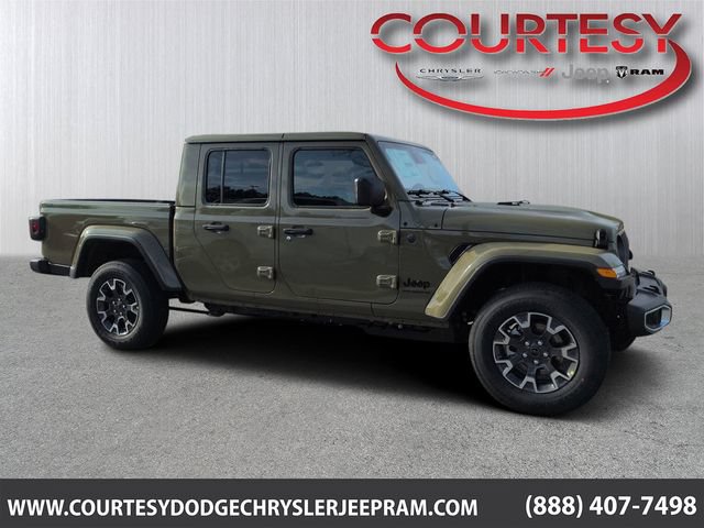 New 2026 Jeep Gladiator Sport