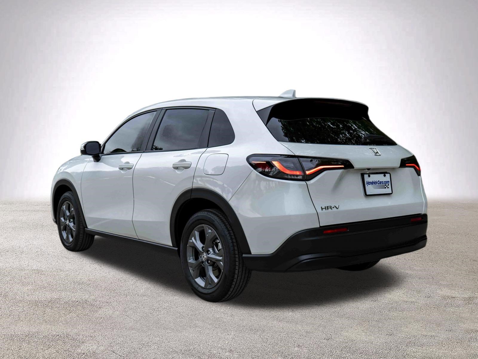 Used 2026 Honda HR-V LX image 7