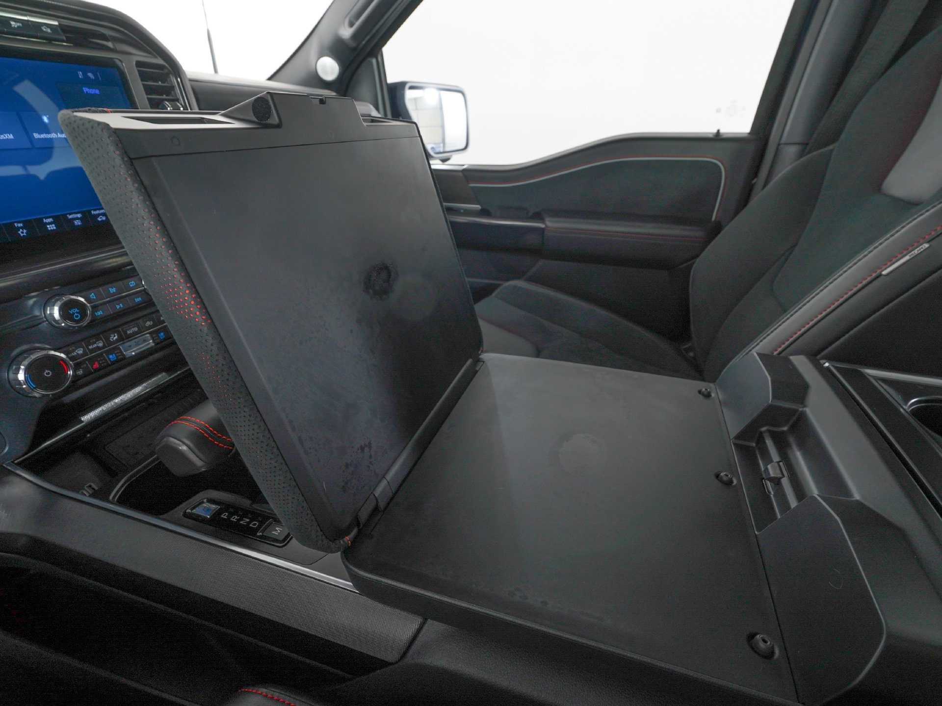 Used 2026 Ford F150 Raptor w/ Equipment Group 803A Raptor R AWD/4WD image 31