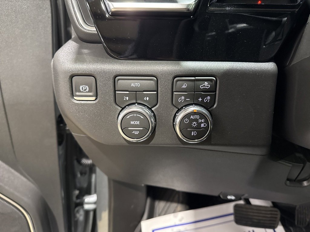 New 2026 GMC Sierra 1500 Elevation image 23
