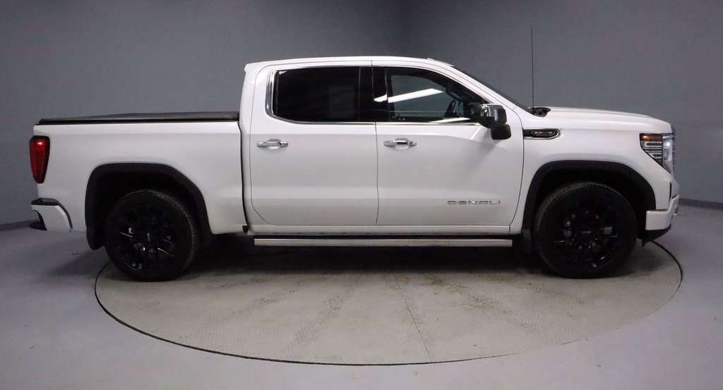 Used 2024 GMC Sierra 1500 Denali w/ Technology Package image 11