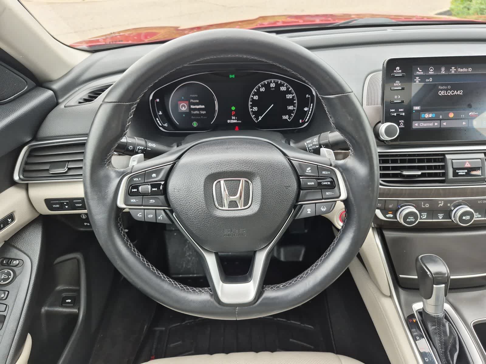 Used 2018 Honda Accord Touring image 24