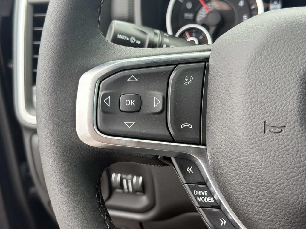 New 2026 RAM 1500 Big Horn AWD/4WD image 10