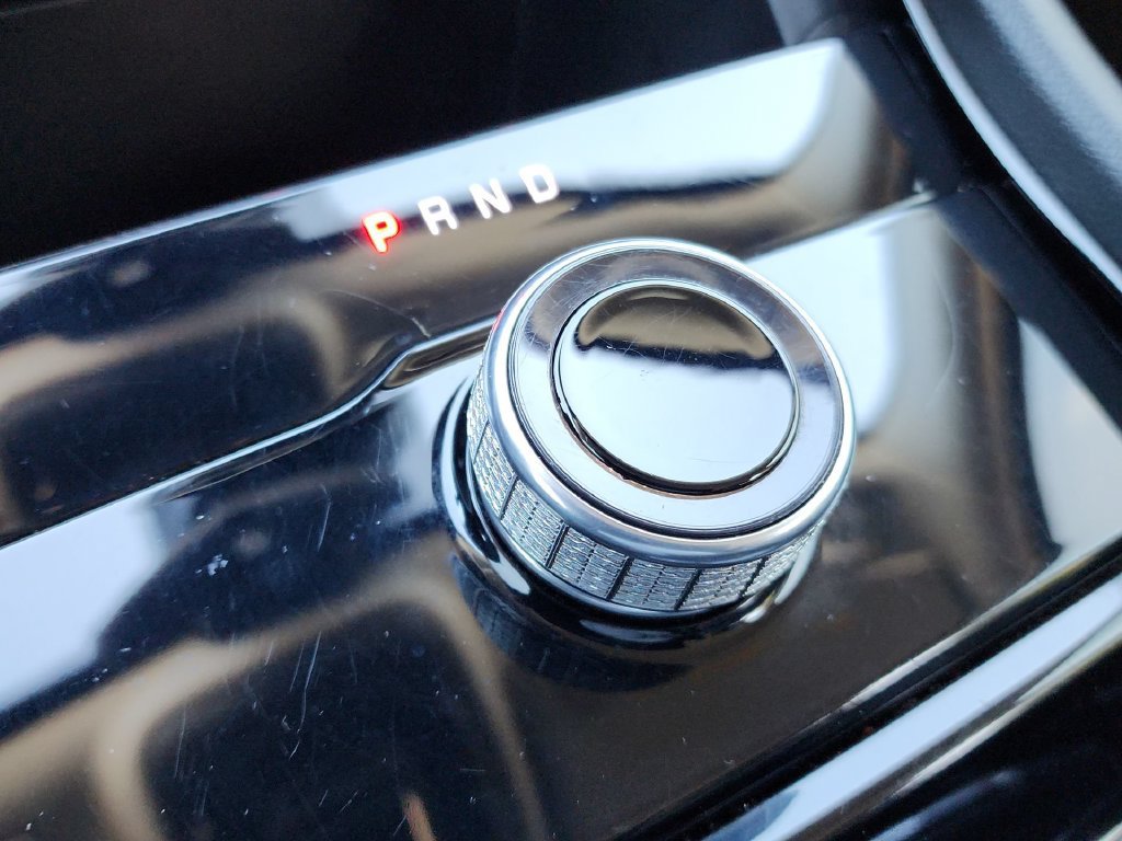 Used 2023 Jeep Grand Cherokee L Laredo RWD image 19