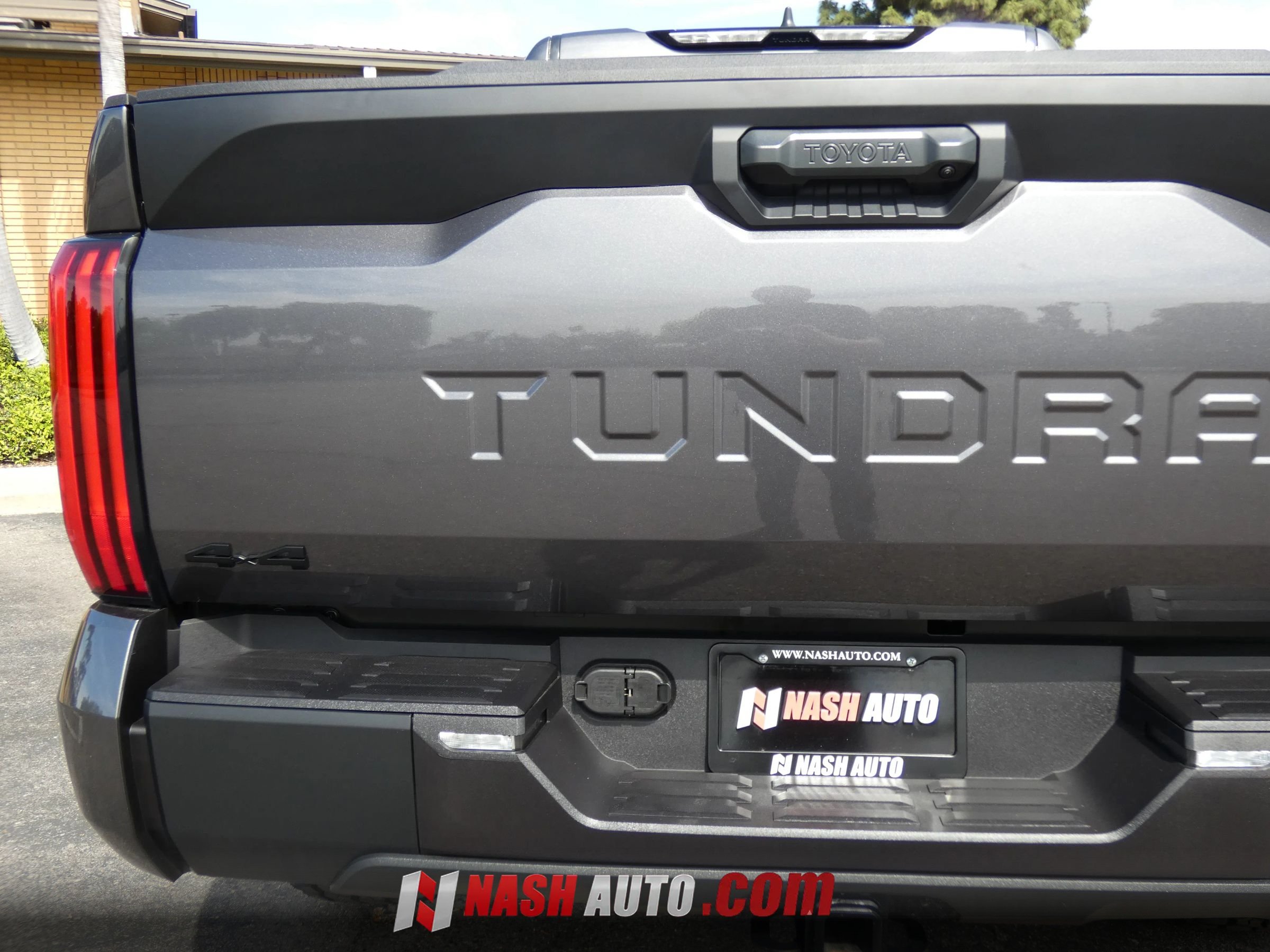 Used 2026 Toyota Tundra SR AWD/4WD image 17