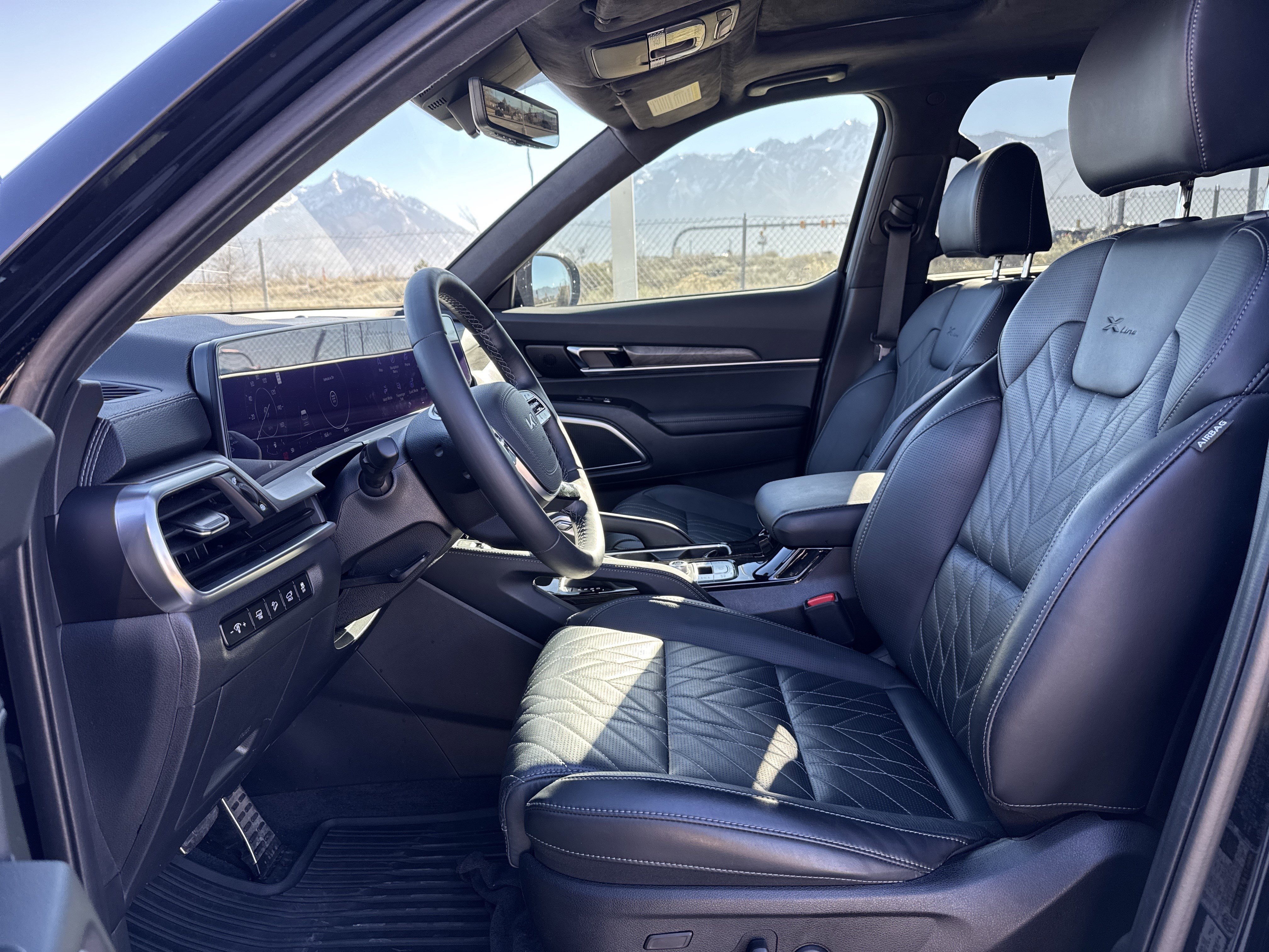 Used 2025 Kia Telluride SX Prestige X-Line image 18